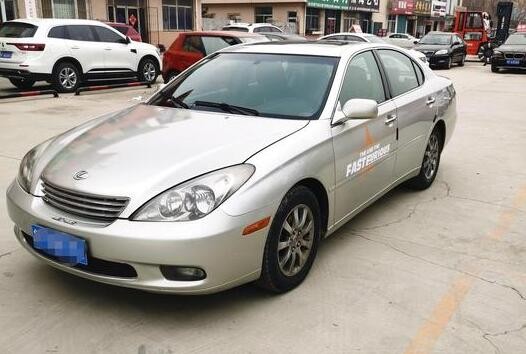 雷克薩斯 ES 2002款 3.0 自動(dòng)泡水車