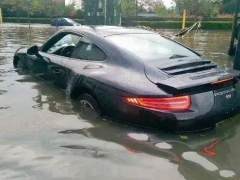車在水里熄火要大修嗎(車輛涉水后二次打火有沒有事)