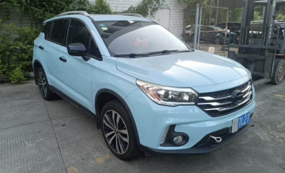汽車貼膜能不能預(yù)防劃痕