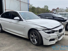 汽車后視鏡如何進(jìn)行調(diào)節(jié)，什么角度最清晰