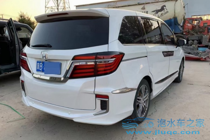 泡水車保養(yǎng)哪些是必要的