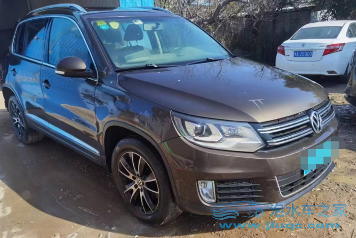 開車時(shí)被水淹了自救的方法