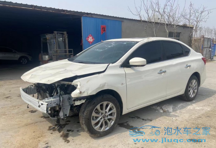 汽車保養(yǎng)維護(hù)選購(gòu)配件的注意事項(xiàng)