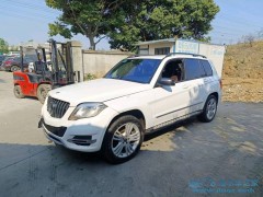汽車上的蓄電池能不能隨意拆卸呢？