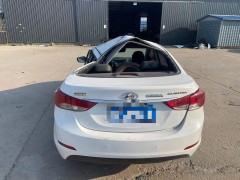 保時(shí)捷911與718的外觀差異詳解