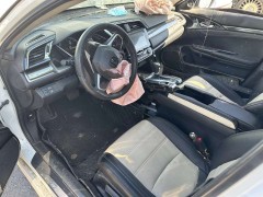泡水車(chē)賣(mài)掉時(shí)需要注意的貶值因素