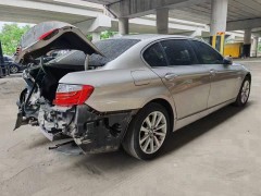 下車后自動(dòng)鎖車門怎么設(shè)置？