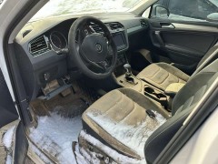 汽車可以自己改裝嗎？從技術(shù)、安全與法律三個角度進行探討