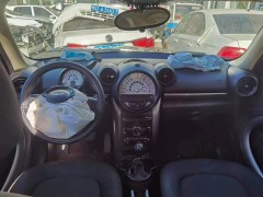 車輛行駛中中控臺(tái)異響問(wèn)題定位與解決