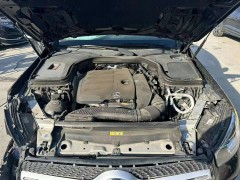 減速帶駕駛技巧：如何避免對車輛造成損害？