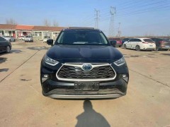 汽車燃油添加劑使用中的機(jī)油污染風(fēng)險(xiǎn)探討