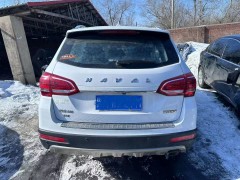 濕滑路面行車注意事項(xiàng)大全，保障你的行車安全