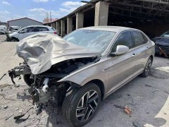 泡水車清洗費用揭秘：你準備好預算了嗎？