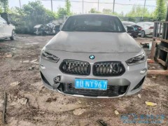當我們購買完一輛沒有處理泡水車后，要需要對其進行整備和修復(fù)工作。