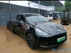 特斯拉Model Y：憑借其出色的市場表現(xiàn)和競爭優(yōu)勢常居月銷量榜首！