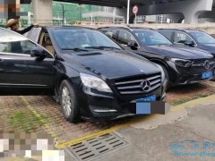 2024款奔馳威霆：豪華內(nèi)飾煥新，市場熱銷之選