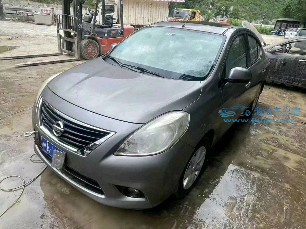 13年日產(chǎn)陽光
