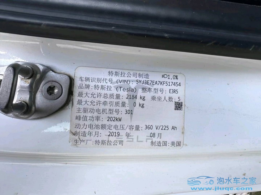 19年特斯拉MODEL 3