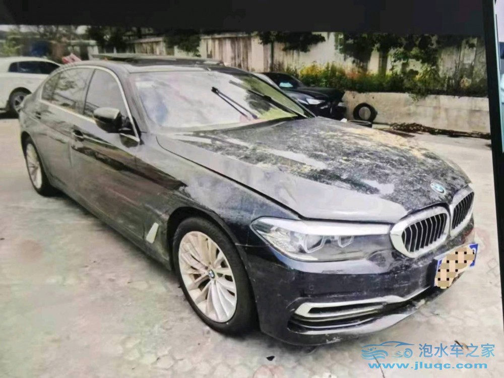 19年寶馬5系泡水車