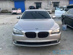 當(dāng)泡水車的變速箱出現(xiàn)問題時應(yīng)該怎么處理？評估損壞及處理措施？