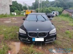 事故車和泡水車都是殘值車嗎？事故車與泡水車：殘值車市場的雙刃劍