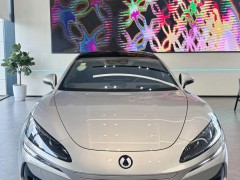 騰勢(shì)Z9GT豪華獵裝車實(shí)拍講解