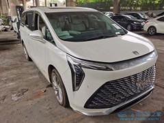 泡水車拍賣網(wǎng)址，泡水汽車拍賣去哪里？