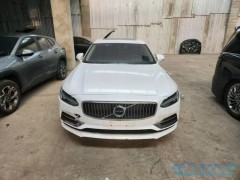 車內(nèi)進(jìn)水除濕最好的辦法？