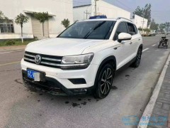 掌握洗車擦車秘籍，讓愛車煥發(fā)光彩正確的洗車和擦車技巧？