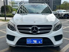 泡水車多少錢一輛？泡水車價(jià)格揭秘：受損程度、品牌與市場需求如何影響其價(jià)值？