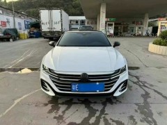 水淹車定損分析涉及多個方面，包括定損等級、定損流程、保險公司責任以及車主的應對措施等。以下是對這些方面的詳細分析： 水淹車定損分析