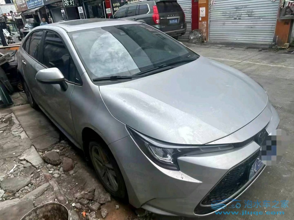 泡水車：隱患與重生，如何抉擇？