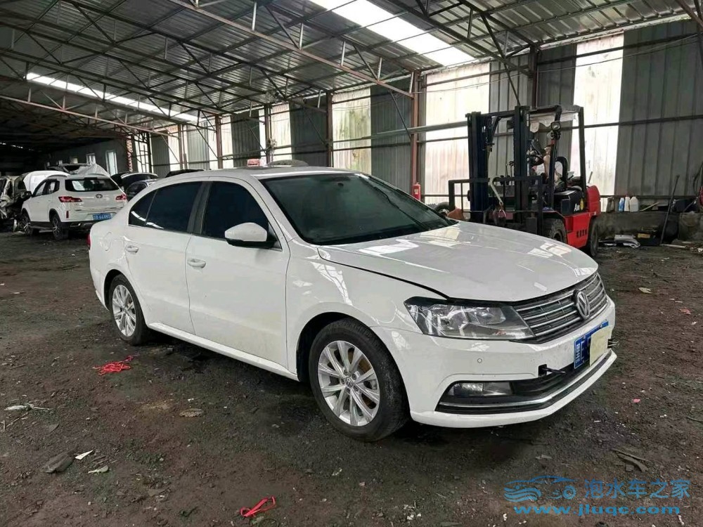 泡水車購買探秘：修復(fù)重生，安全何在？