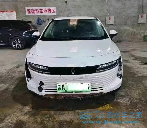 泡水車拆件使用：安全隱患與合法邊界何在？