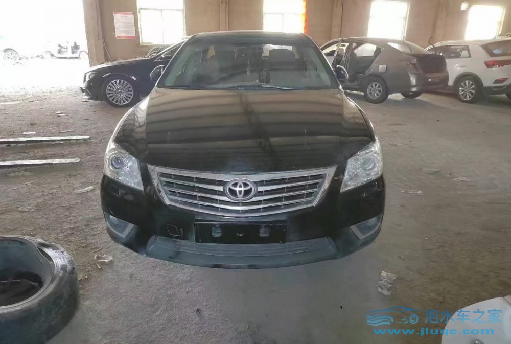 汽車過(guò)深水算泡水車嗎？車輛涉水深度與泡水車的界定-泡水車