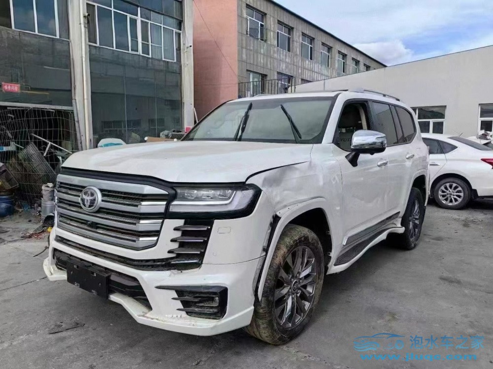 自己買的泡水車，親手維修可行嗎？-購買泡水車