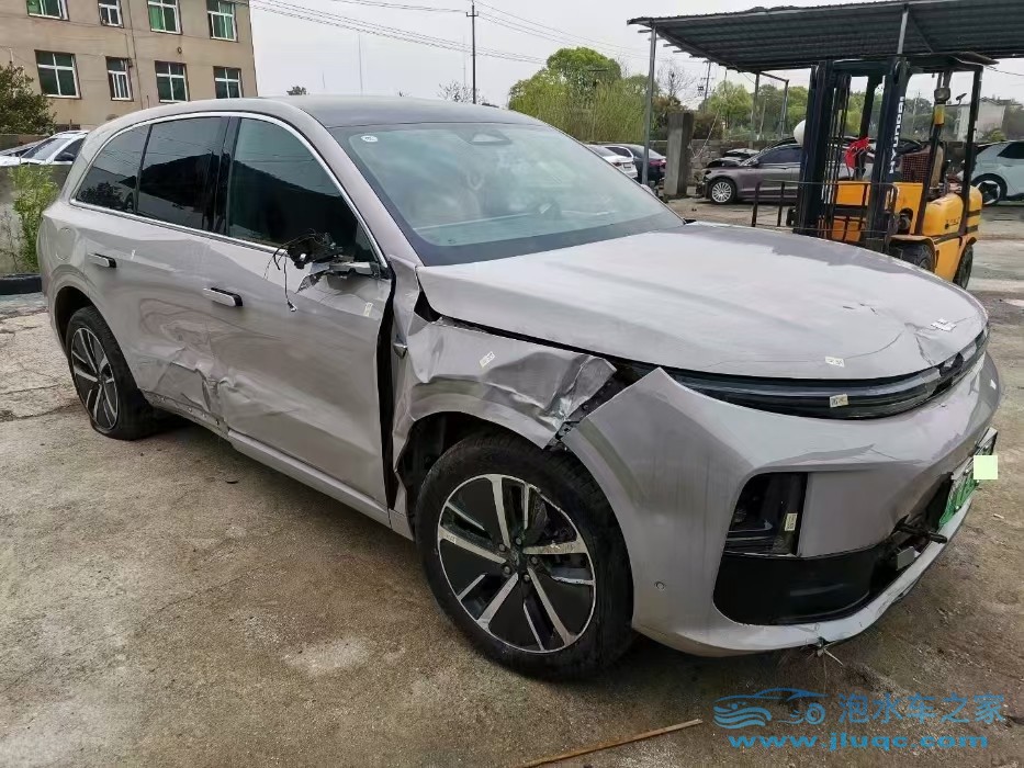 買泡水車去哪個(gè)平臺(tái)？-泡水車平臺(tái)