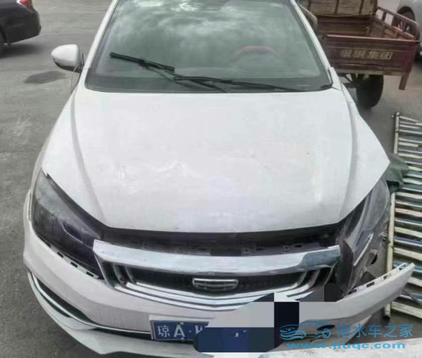 泡水車維修：如何修復(fù)泡水車的關(guān)鍵部件？-泡水車維修
