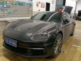 18年保時(shí)捷帕納梅拉