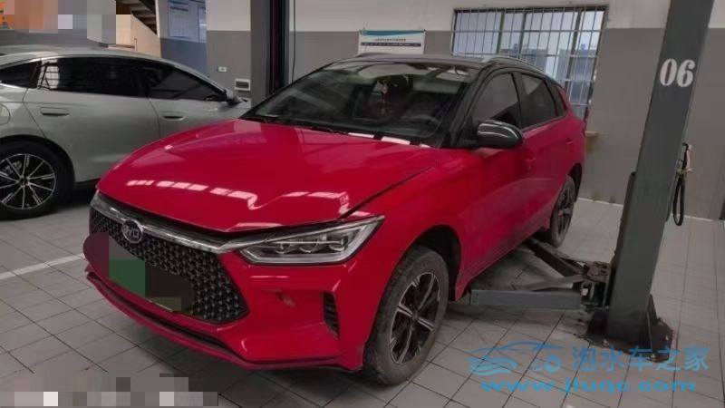 泡水車能買嗎？選對平臺很關鍵！-購買泡水車