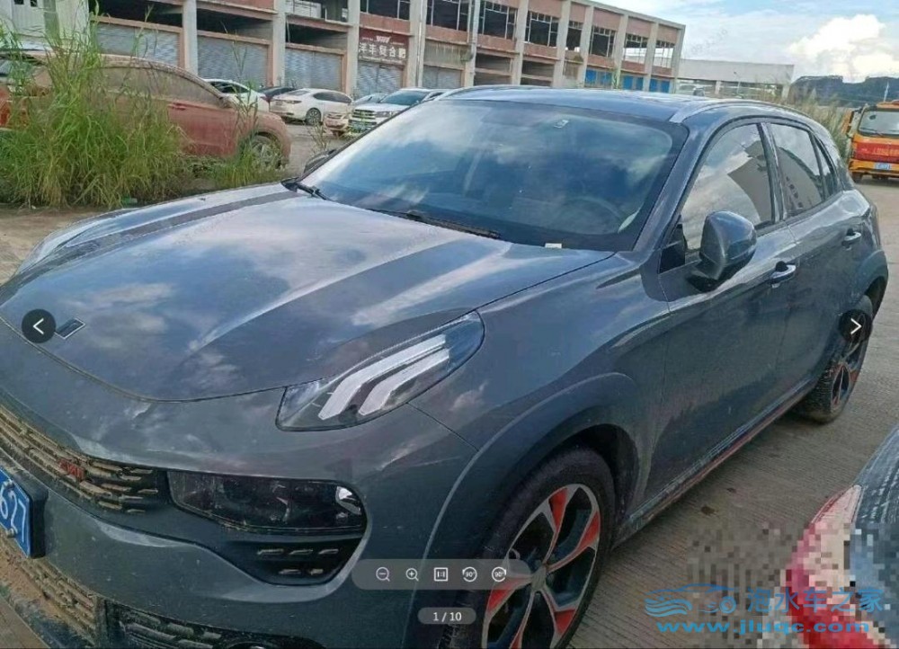 18年領克02泡水車