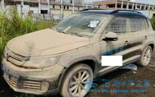 19年大眾途觀泡水車