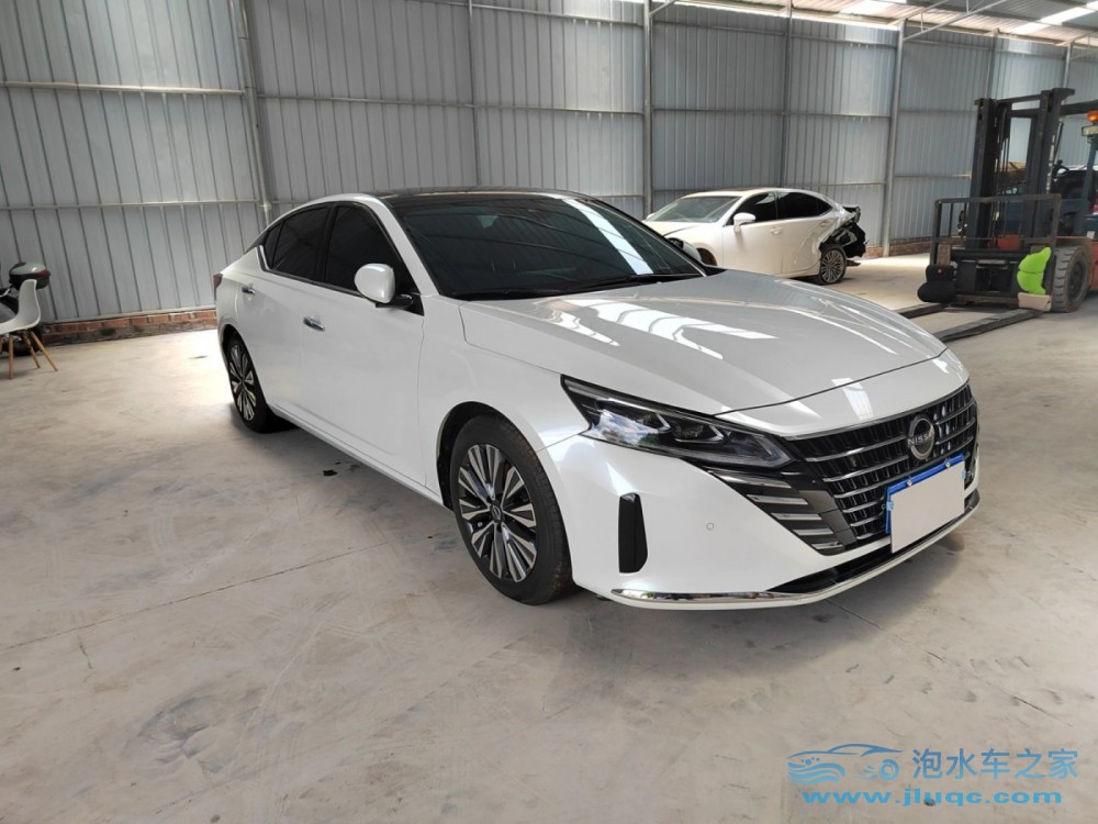泡水車買賣會被坑嗎？掌握正規(guī)渠道才是關(guān)鍵！-泡水車買賣