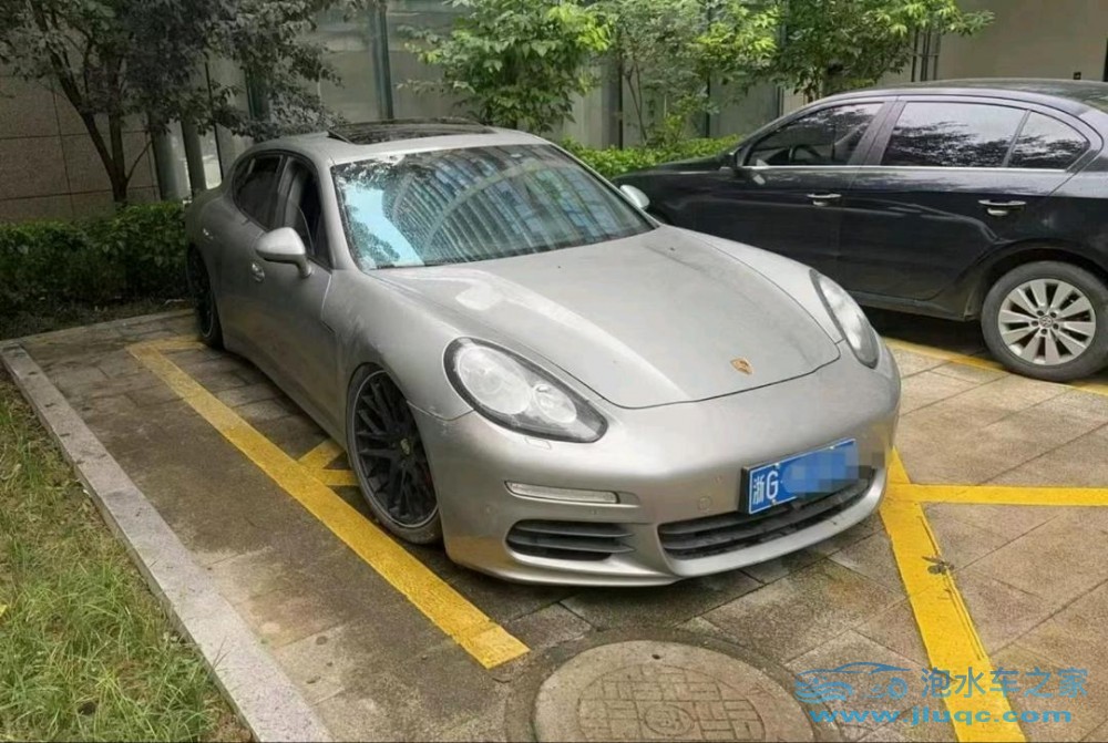 15年保時捷帕拉梅拉