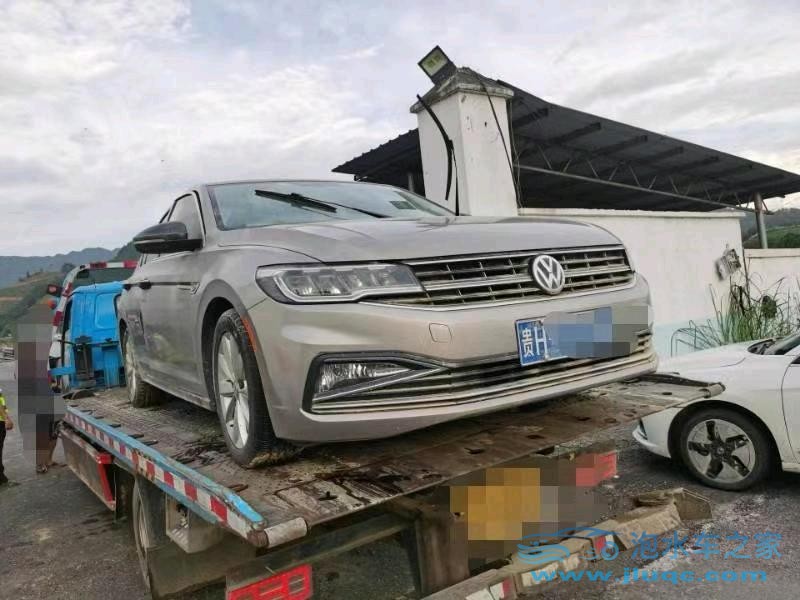 19年大眾寶來(lái)泡水車