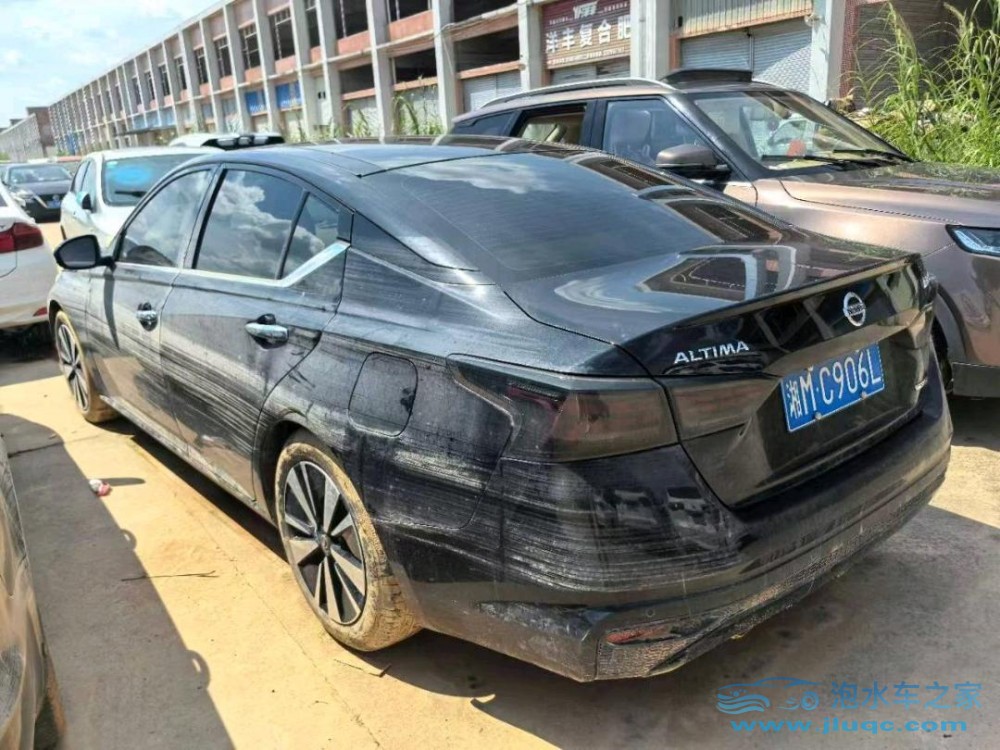 20年日產(chǎn)天籟