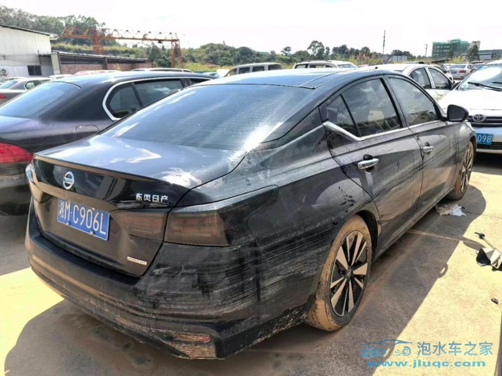 20年日產(chǎn)天籟