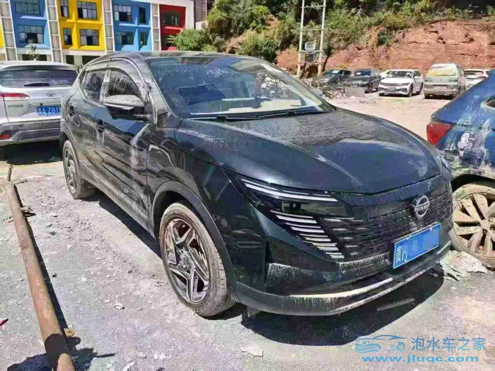 25年日產(chǎn)逍客泡水車