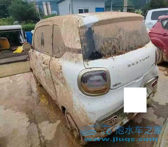 24年奔騰小馬