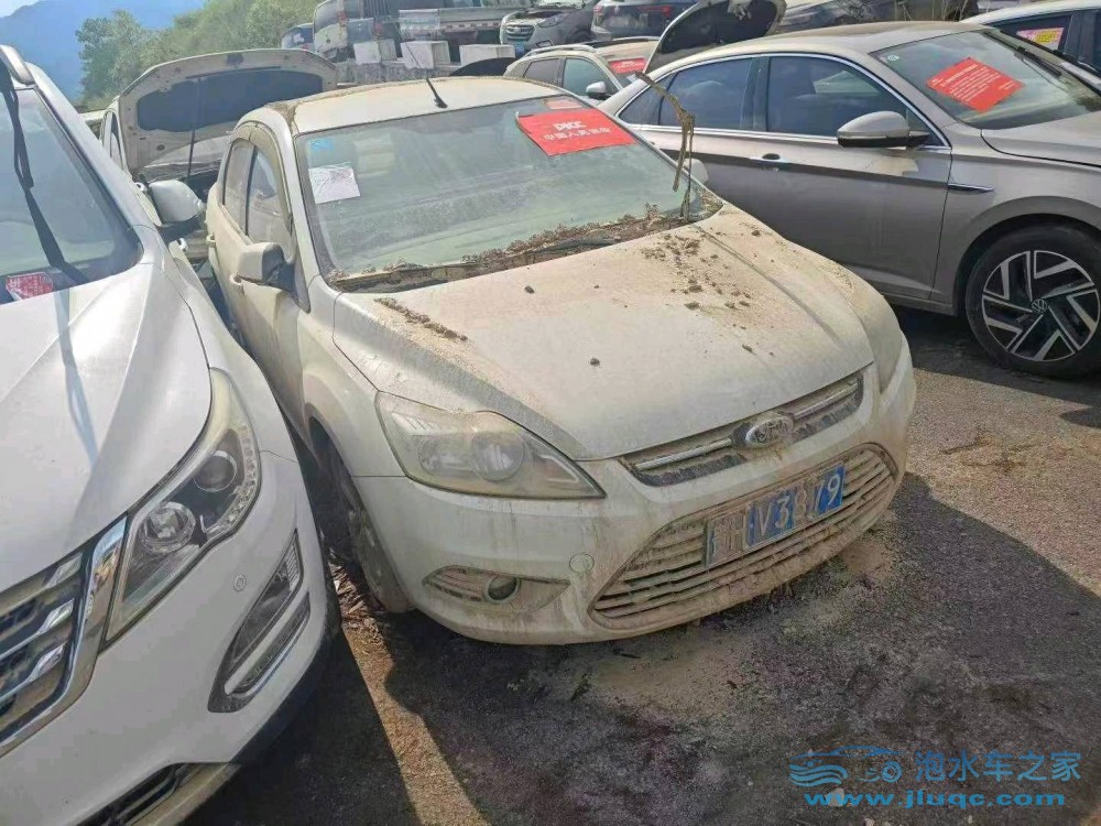 泡水車圖片